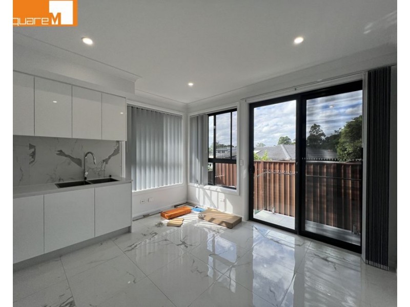 11a Mentha Road, Macquarie Fields NSW 2564