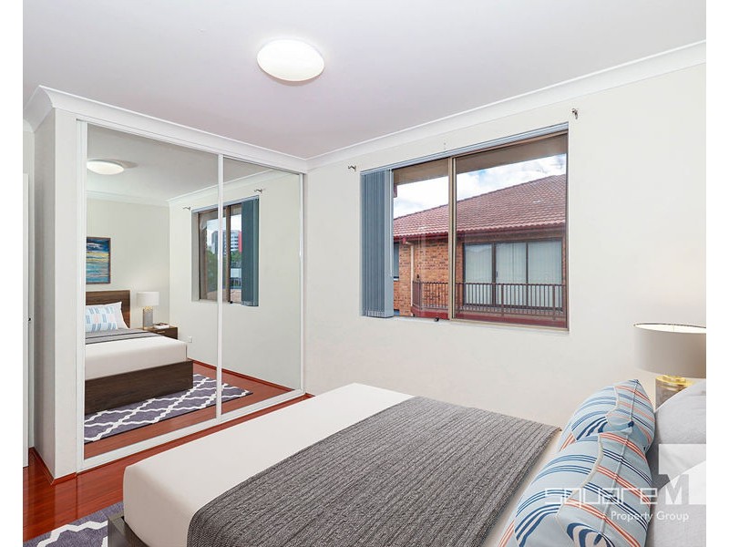 76/2 Riverpark Drive, Liverpool NSW 2170