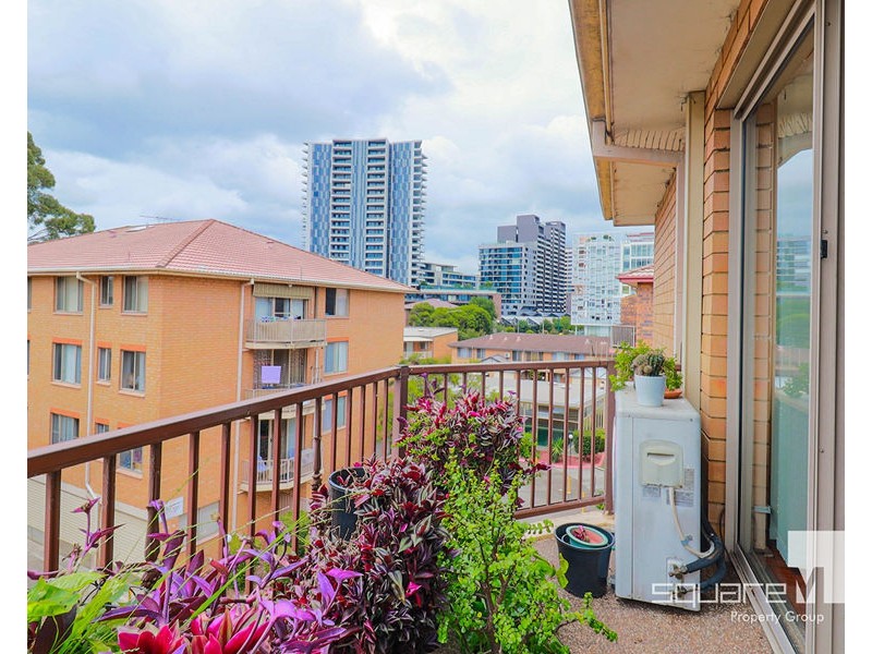 71/3 Riverpark Drive, Liverpool NSW 2170