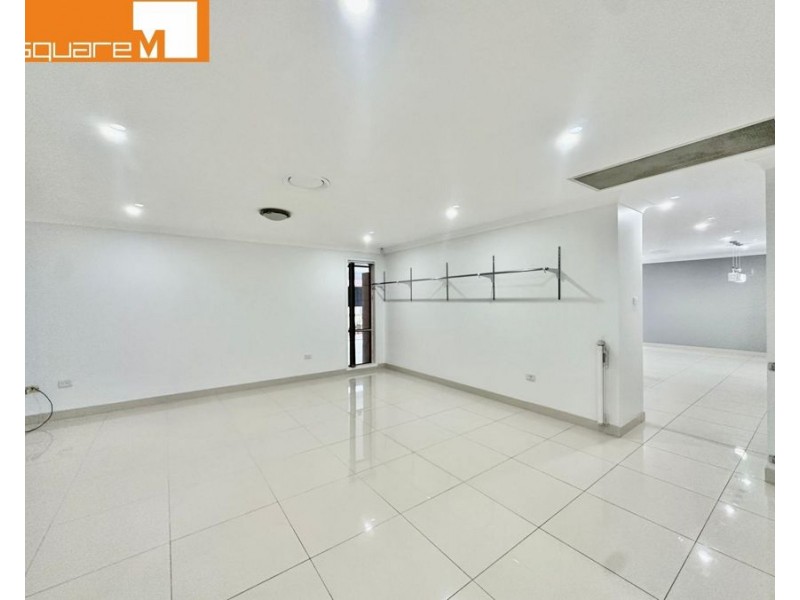 22 Morton Court, Wattle Grove NSW 2173