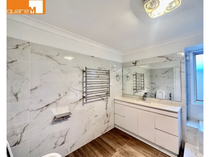22 Morton Court, Wattle Grove NSW 2173