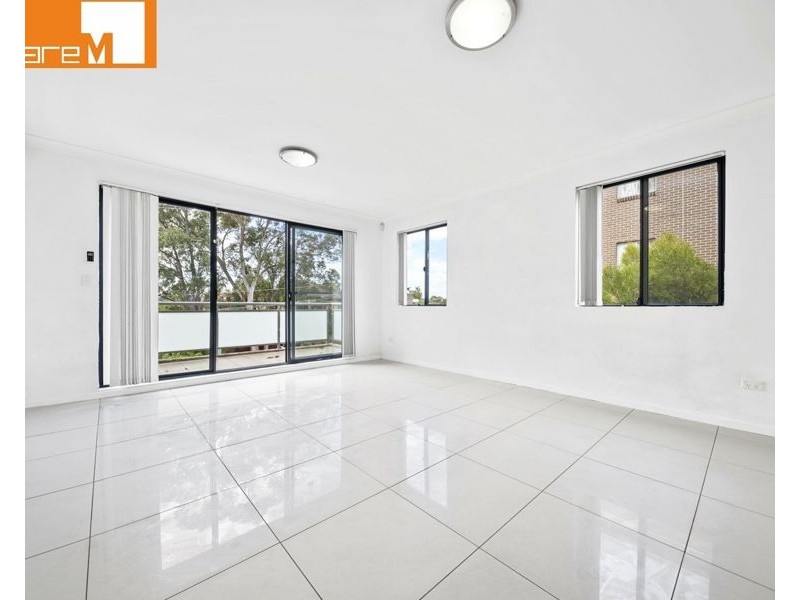 13/57-61 The Esplanade, Guildford NSW 2161