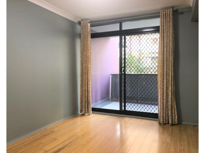 13/29-33 Campbell Street, Liverpool NSW 2170