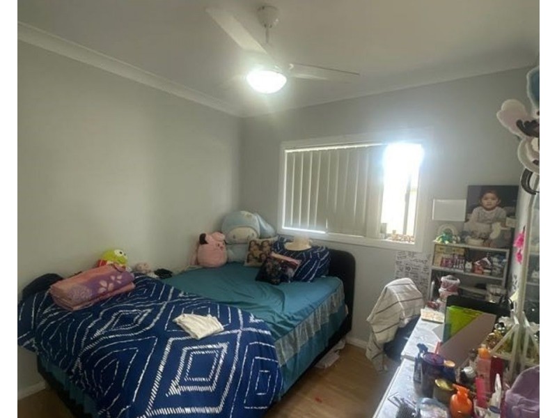 67a Wattle Avenue, Macquarie Fields NSW 2564