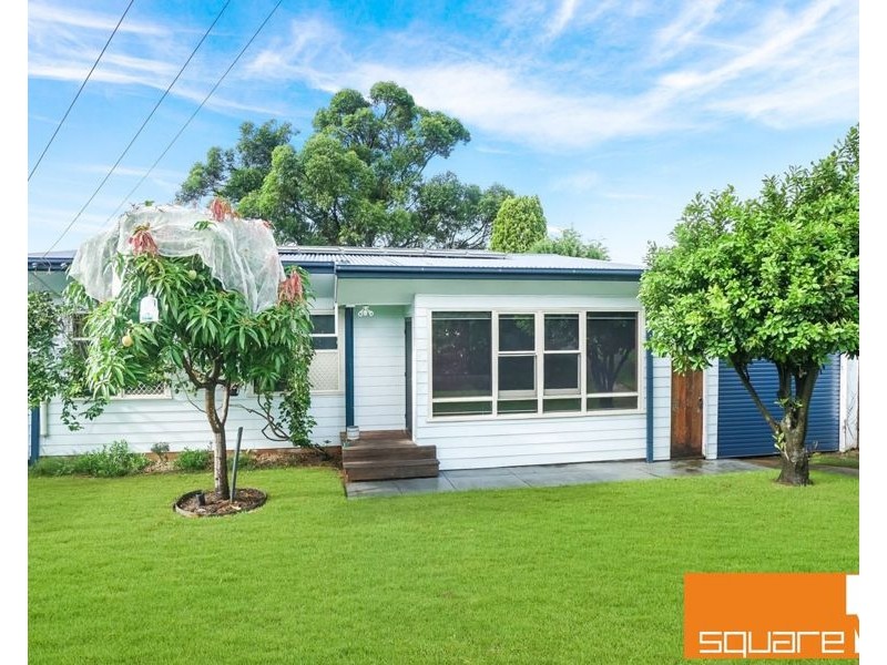 30 Noakes Parade, Lalor Park NSW 2147