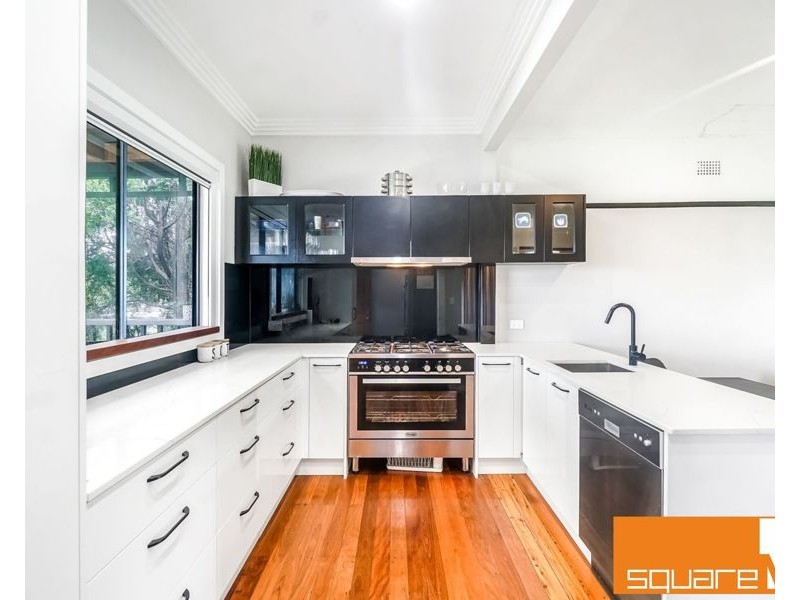 30 Noakes Parade, Lalor Park NSW 2147