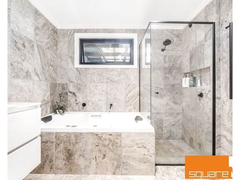 30 Noakes Parade, Lalor Park NSW 2147