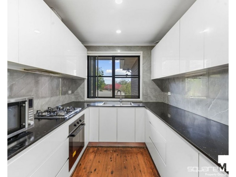 1 Emex Place, Macquarie Fields NSW 2564