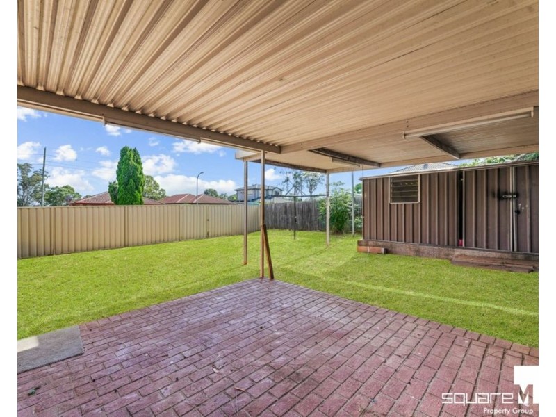 1 Emex Place, Macquarie Fields NSW 2564