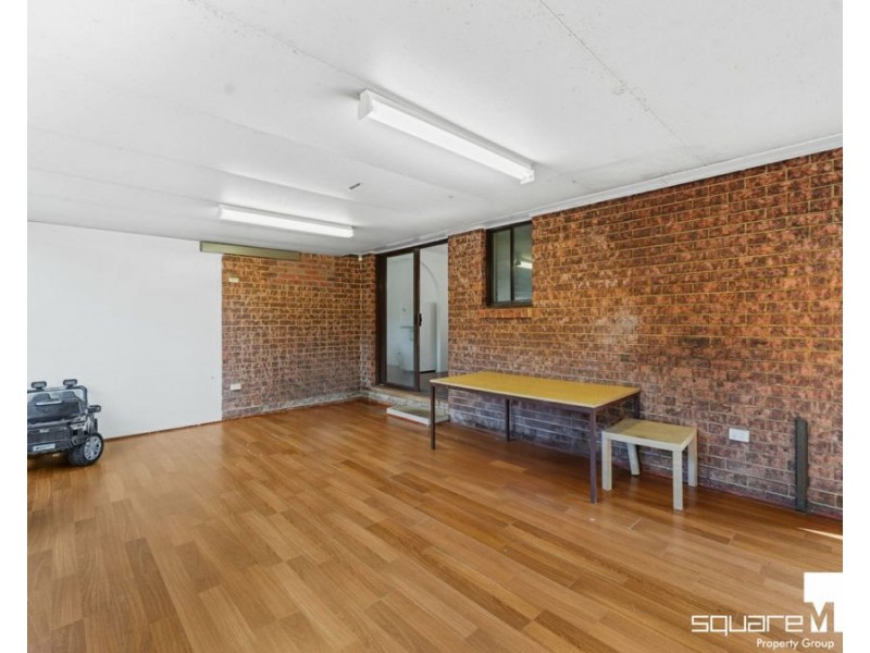 1 Emex Place, Macquarie Fields NSW 2564