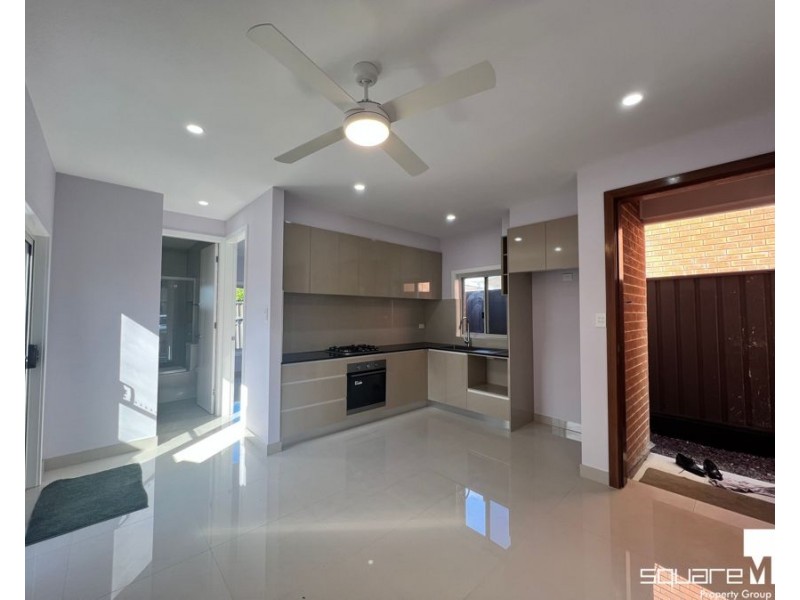 1A Arisaig Place, St Andrews NSW 2566