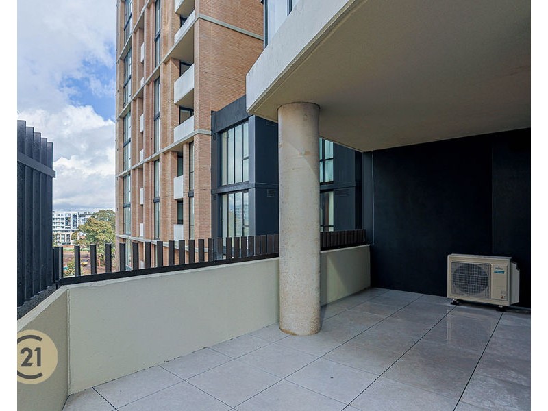 605/13 De Clambe Drive, Castle Hill NSW 2154