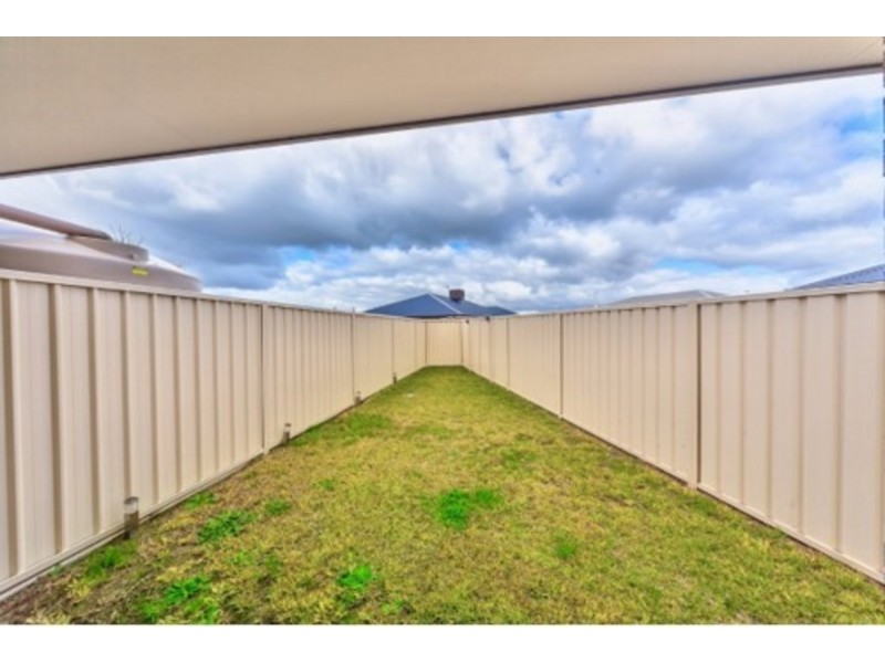 47 Royce Crescent, Lavington NSW 2641