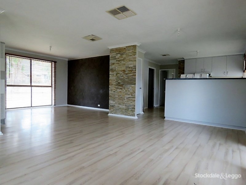 10 Aruma Crescent, Lavington NSW 2641