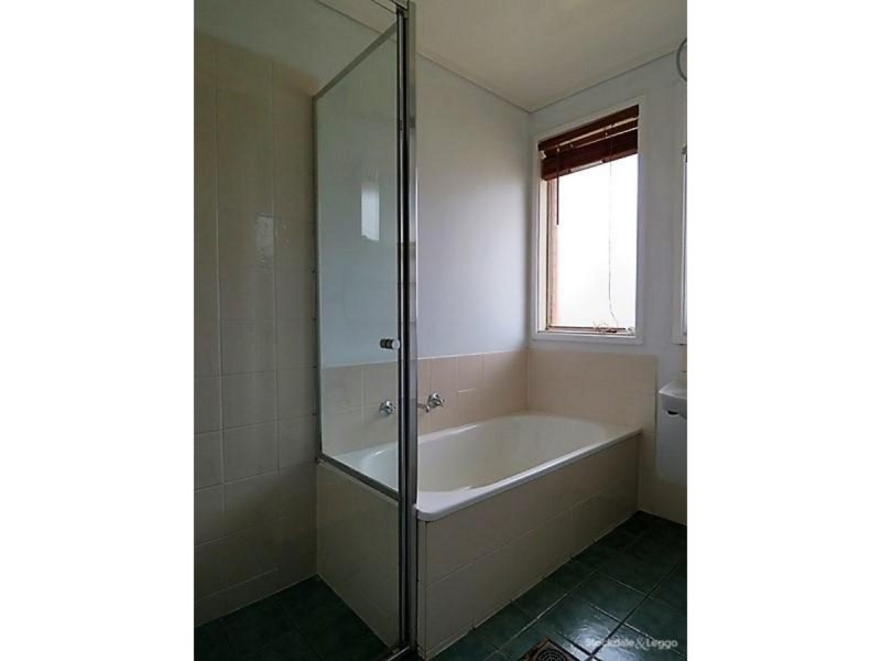 10 Aruma Crescent, Lavington NSW 2641