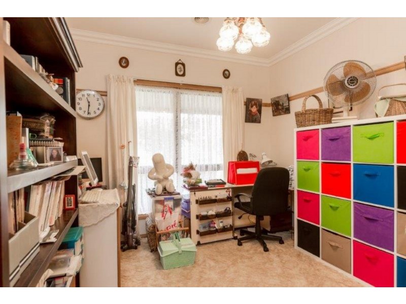 24 Lambourn Drive, Wodonga VIC 3690