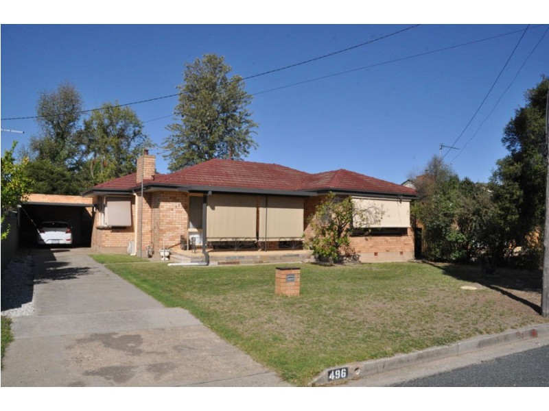 496 Parnall Street, Lavington NSW 2641