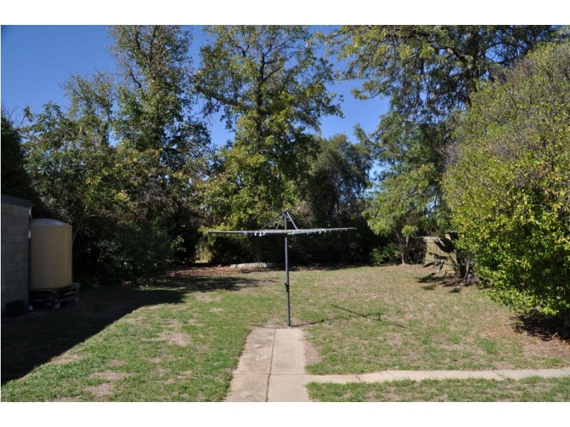 496 Parnall Street, Lavington NSW 2641