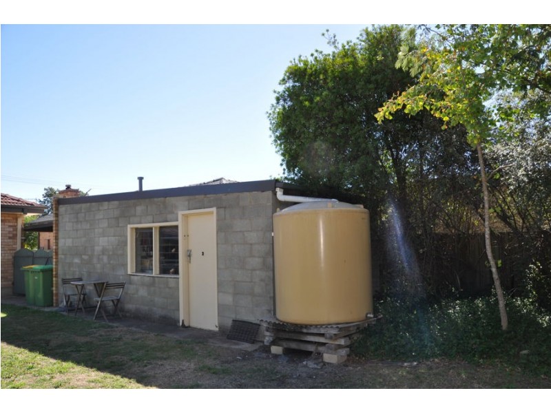 496 Parnall Street, Lavington NSW 2641