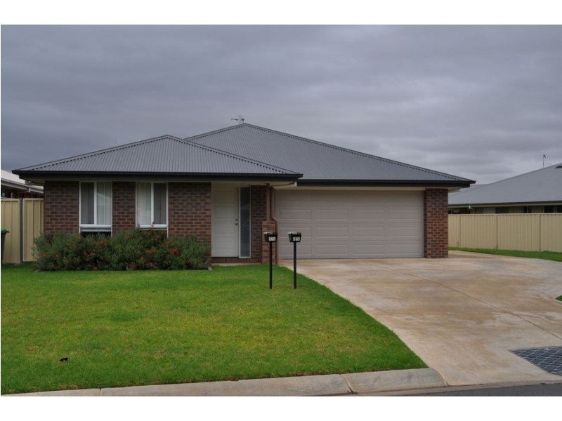 47A Royce Ave, Lavington NSW 2641