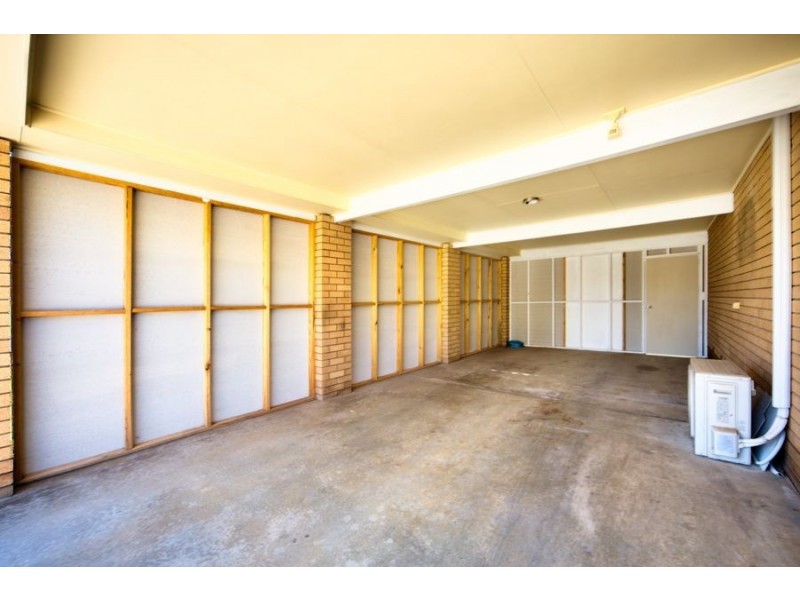 411 Kaitlers Road, Lavington NSW 2641