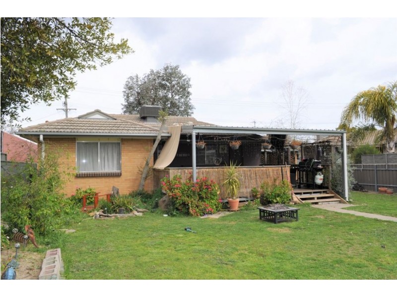 538 Douglas Road, Lavington NSW 2641