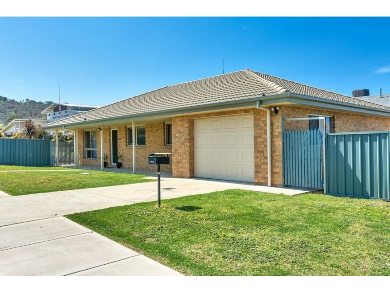 588 Nagle Road, Lavington NSW 2641