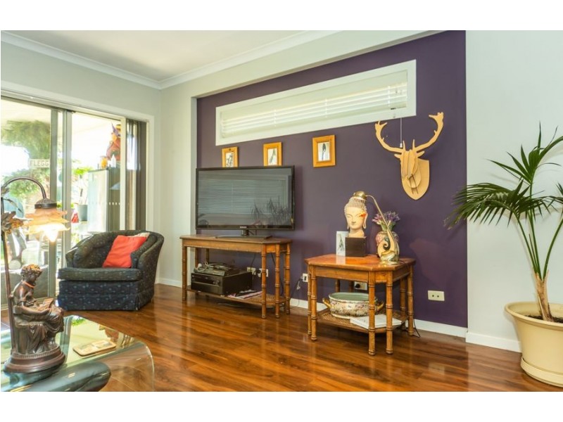 44 Champions Drive, Albury NSW 2640