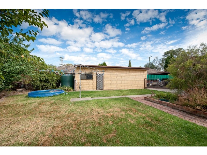 523 Kaitlers Road, Lavington NSW 2641