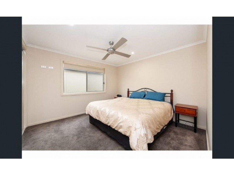 64/639 Kemp Street, Lavington NSW 2641