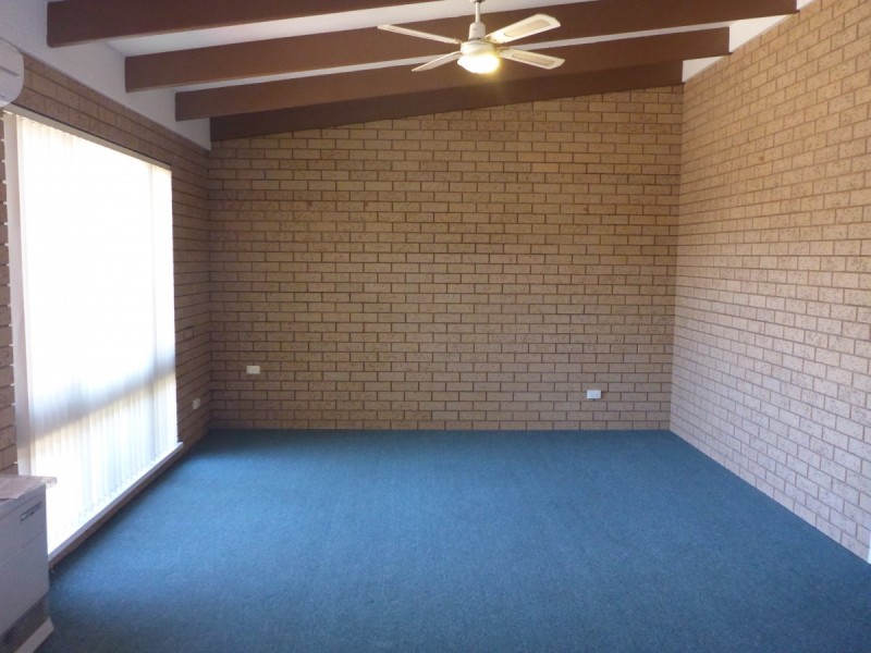 1/200 Plummer Street, South Albury NSW 2640