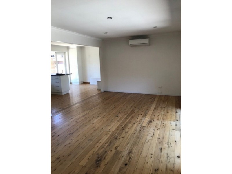 456 Jason Court, Lavington NSW 2641