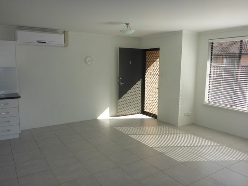 4/395 Dick Road, Lavington NSW 2641