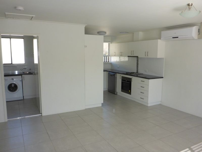 4/395 Dick Road, Lavington NSW 2641