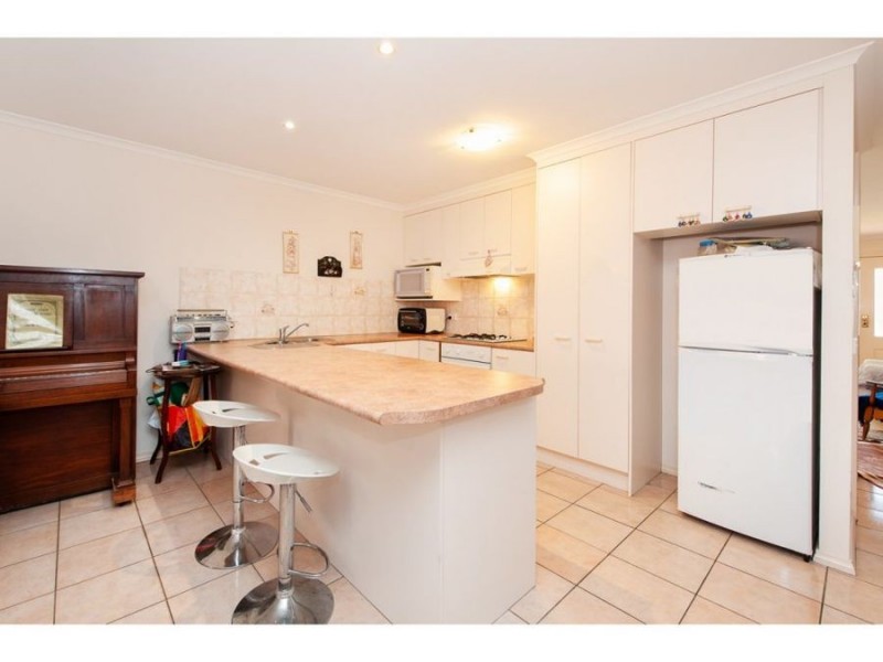 1/546 Kotthoff Street, Lavington NSW 2641