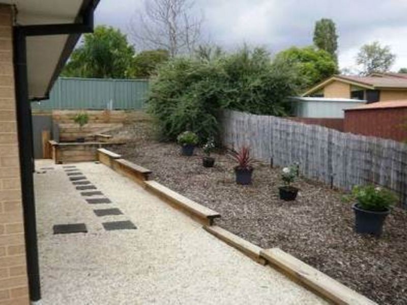 18 Pilbara Place, East Albury NSW 2640