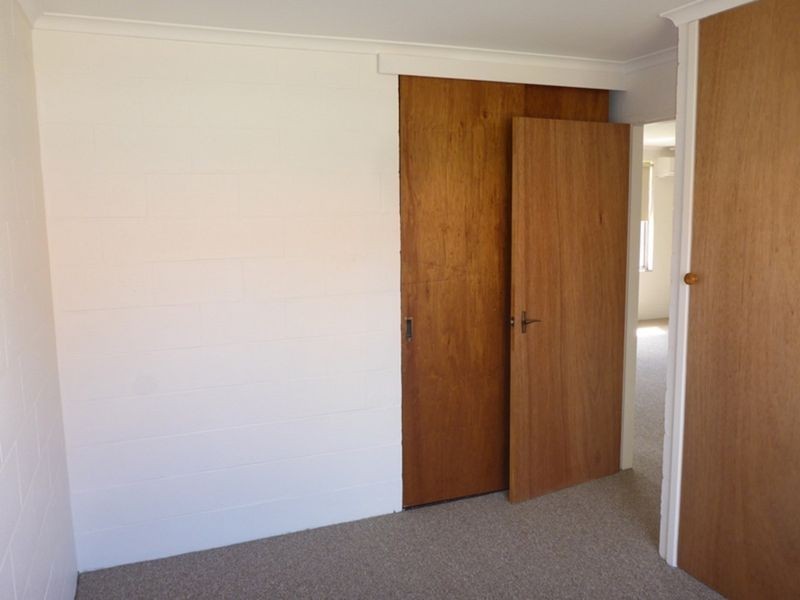 2/631 Storey Street, Lavington NSW 2641
