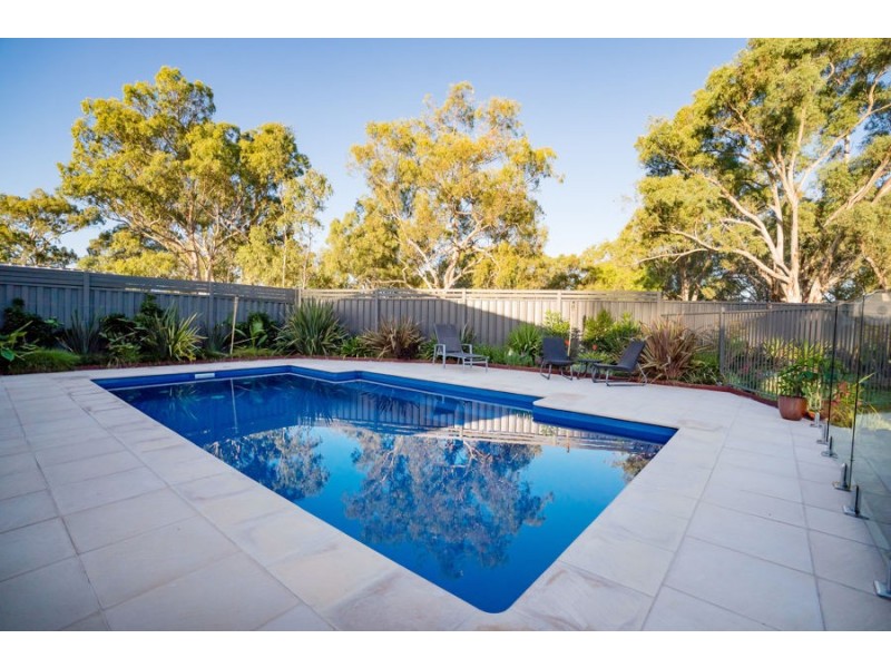 1 Pech Avenue, Jindera NSW 2642