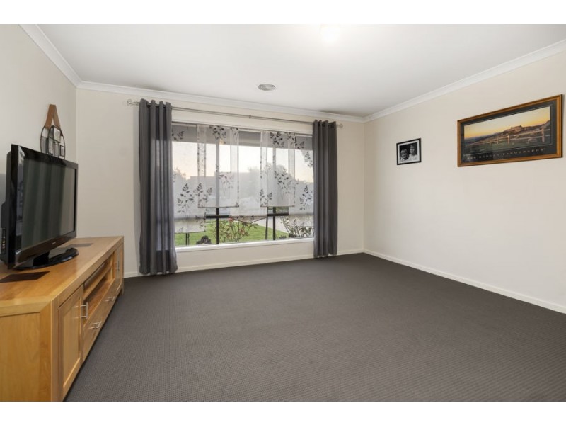 1 Pech Avenue, Jindera NSW 2642