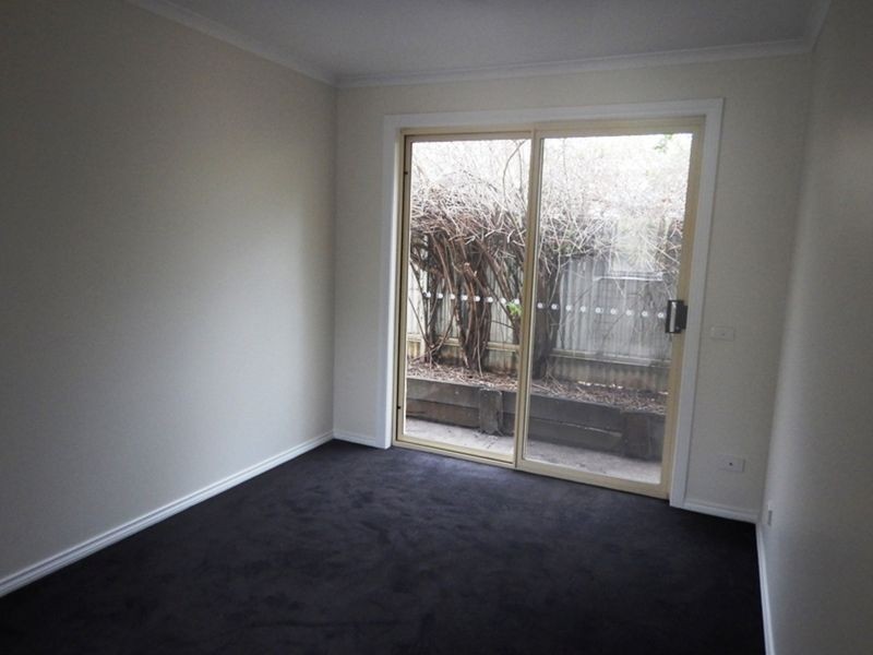 677 Centaur Road, Lavington NSW 2641