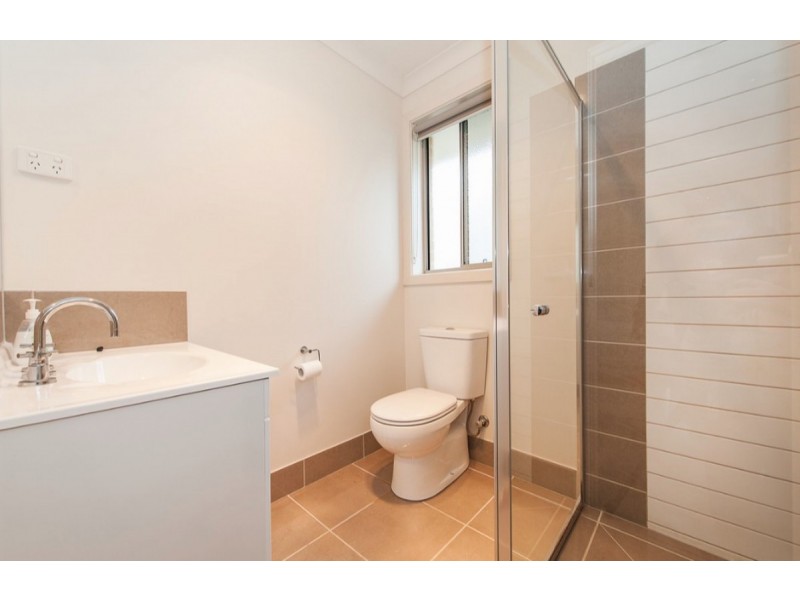 1/32 Whitton Drive, Thurgoona NSW 2640