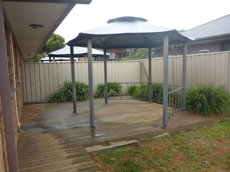 2/382 Kaitlers Road, Lavington NSW 2641