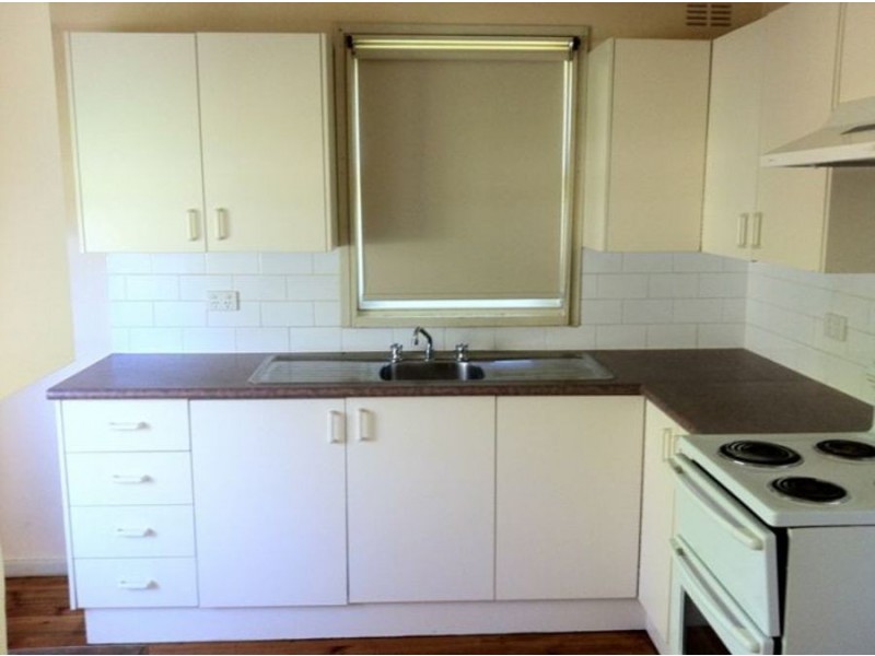 363 Boomerang Drive, Lavington NSW 2641