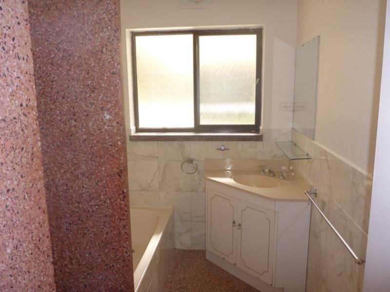 569 Prune Street, Lavington NSW 2641