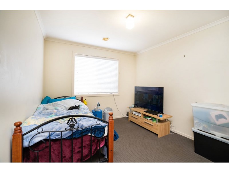 11 Kurrajong Crescent, West Albury NSW 2640