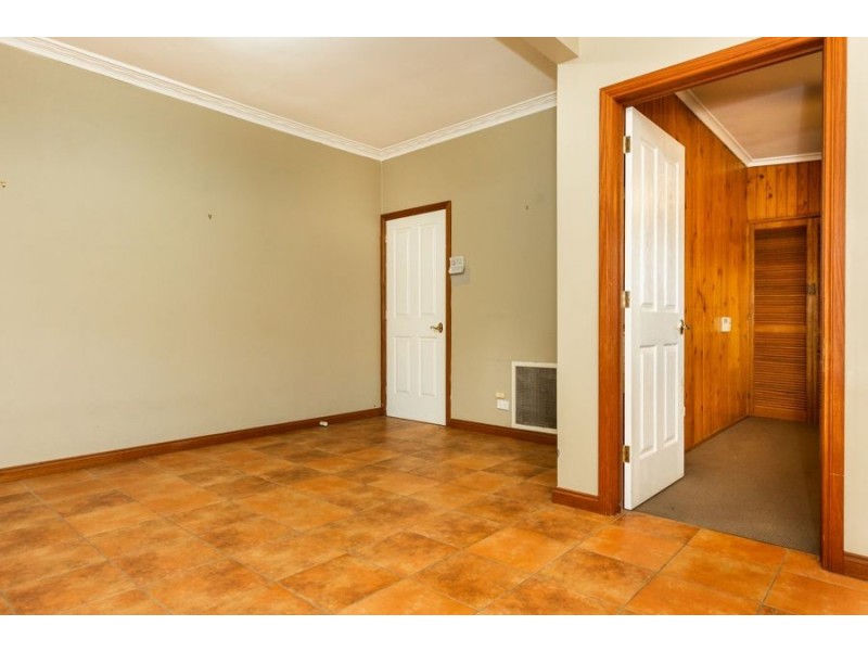 426 Union Road, Lavington NSW 2641