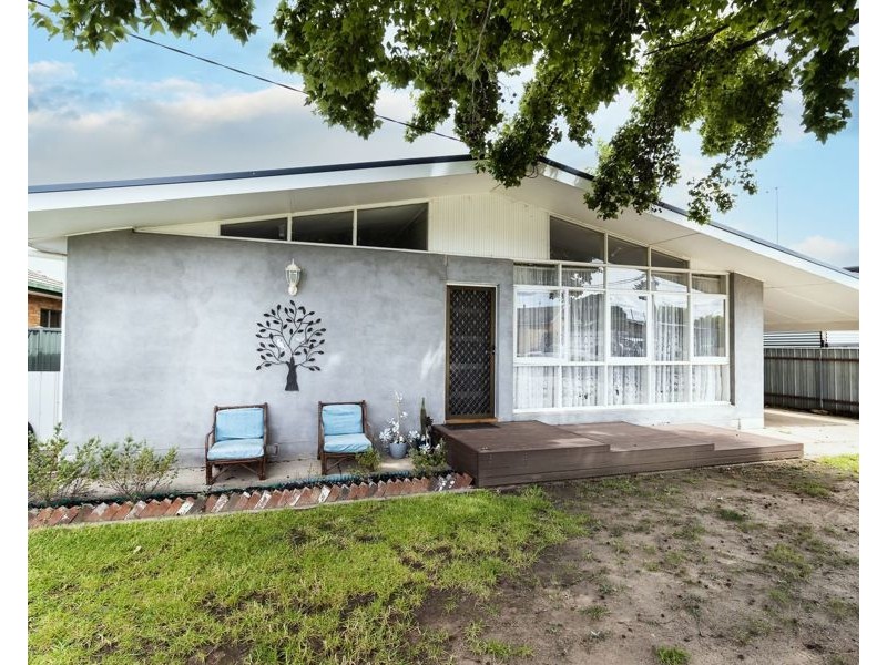 145 Boronia Street, North Albury NSW 2640