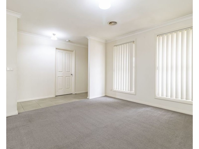 23 Dalbirra Place, Lavington NSW 2641