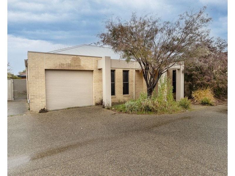 7/378 Cambourne Street, Lavington NSW 2641