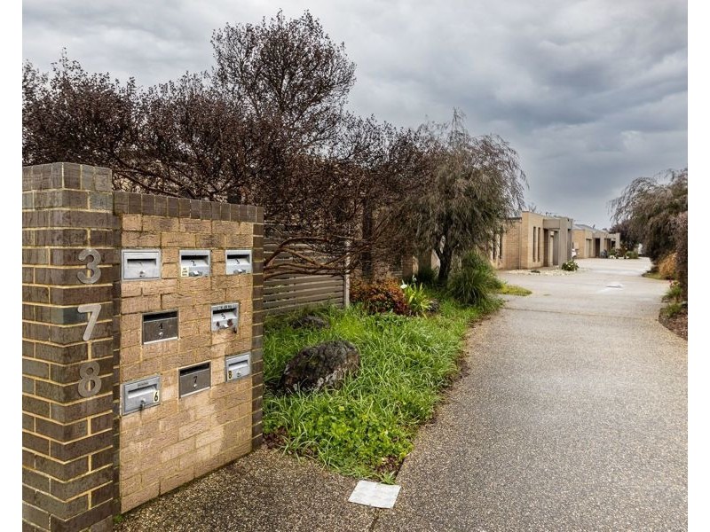 7/378 Cambourne Street, Lavington NSW 2641